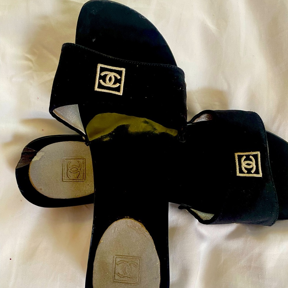 Classic Chanel black “dr Scholls” like sandals